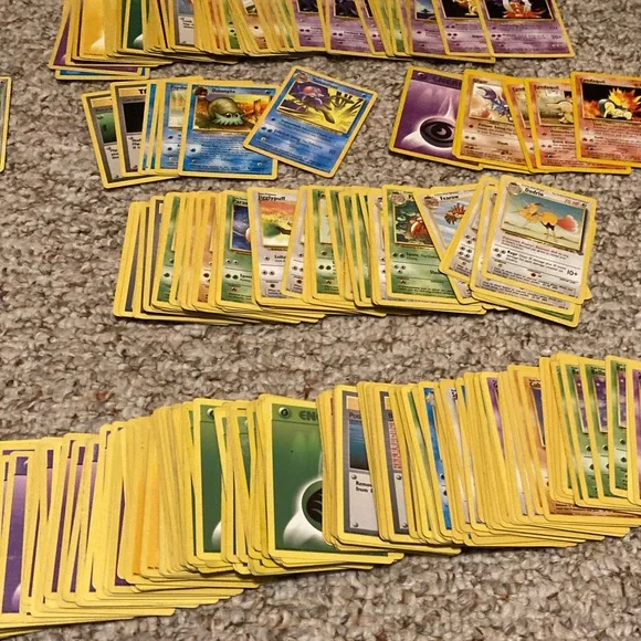 100 VINTAGE 90’s Pokémon cards! Used, good to decent condition - Picture 10 of 12